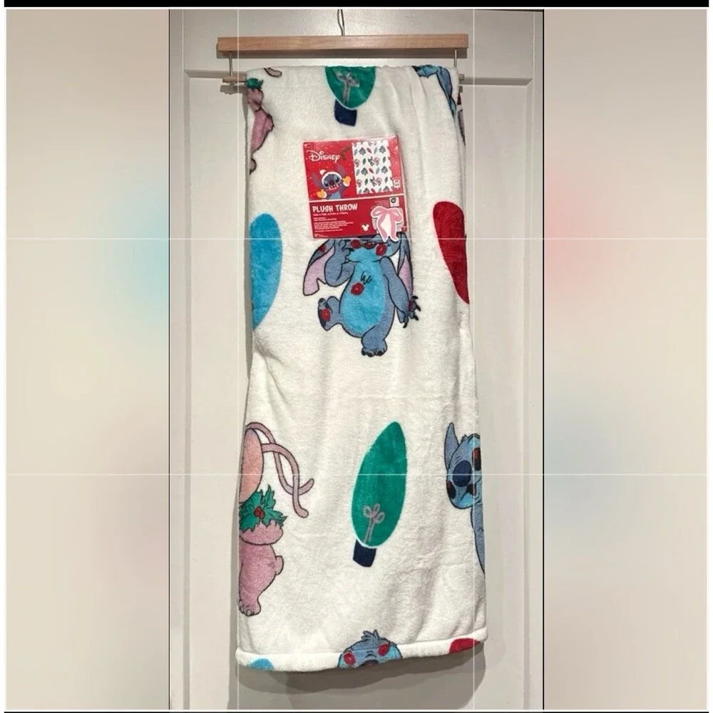 2025 Disney Christmas Stitch Plush Throw Blanket